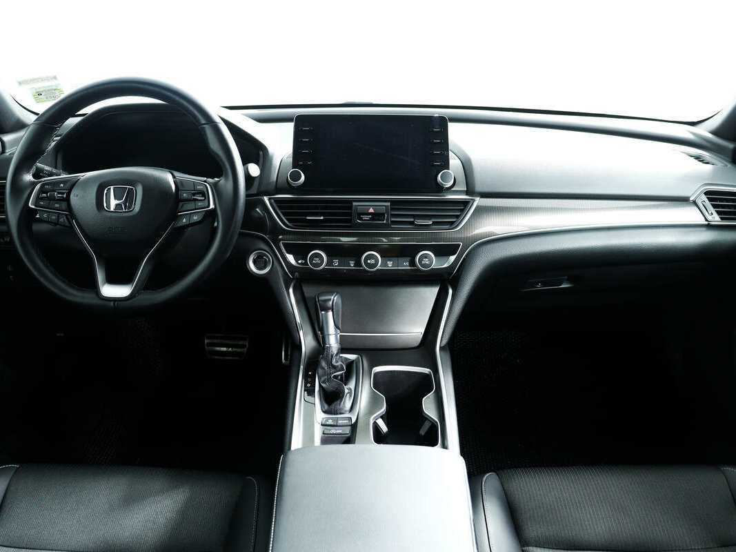 Купить Honda Accord, 2022, 24 500 км, фото №11
