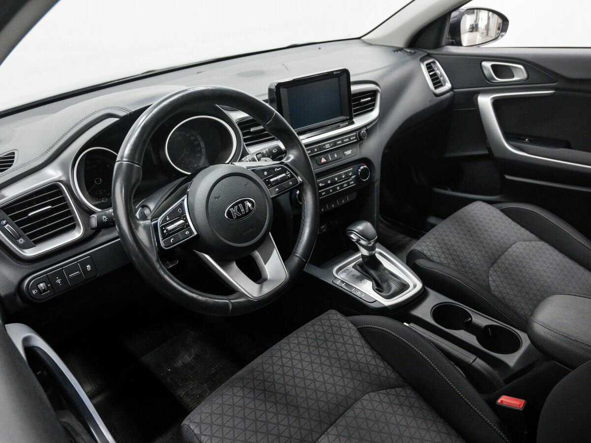 Купить Kia Ceed, 2019, 93 000 км, фото №14