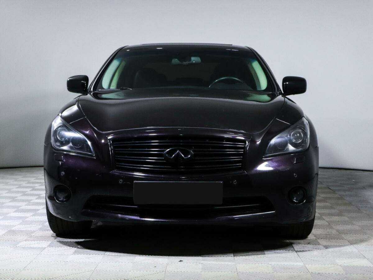 Купить Infiniti Q70, 2014, 115 637 км, фото №2