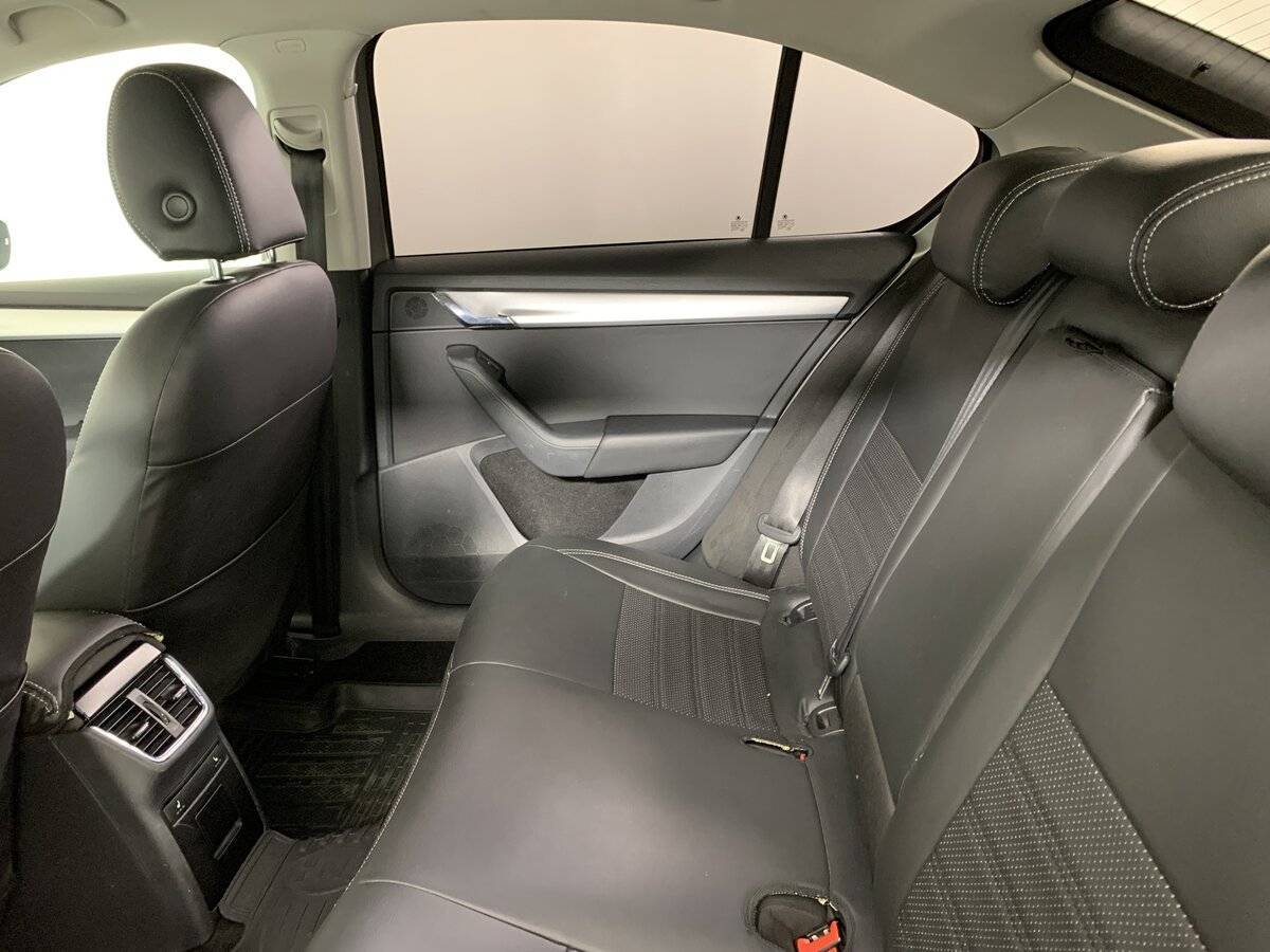 Купить Skoda Octavia, 2013, 253 620 км, фото №18