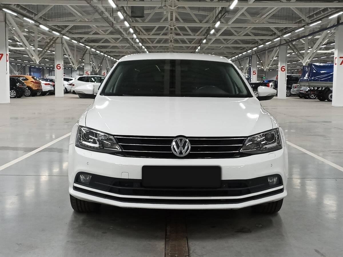 Купить Volkswagen Jetta, 2015, 186 201 км, фото №2