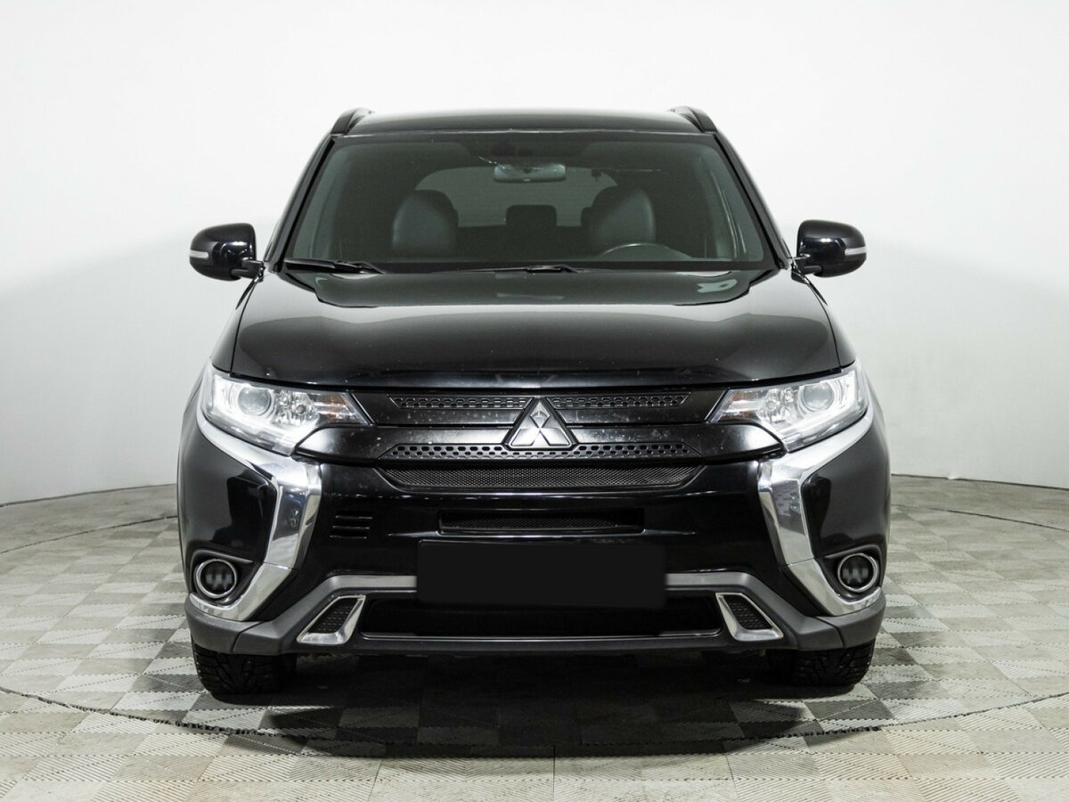 Купить Mitsubishi Outlander III Рестайлинг 3, 2020, 201 777 км, фото №2