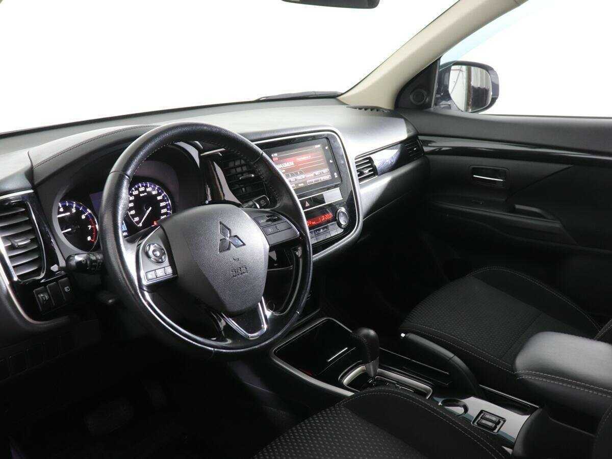 Купить Mitsubishi Outlander, 2019, 78 750 км, фото №12