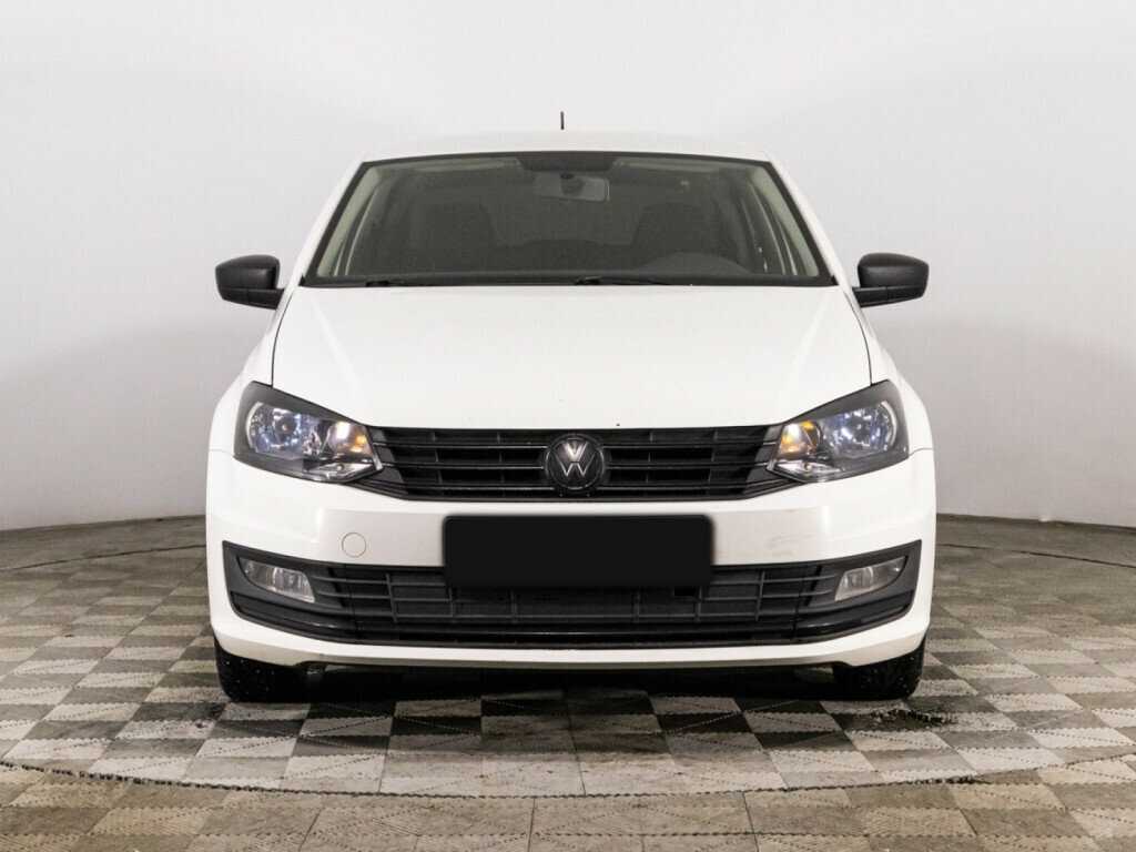 Купить Volkswagen Polo, 2016, 168 171 км, фото №2