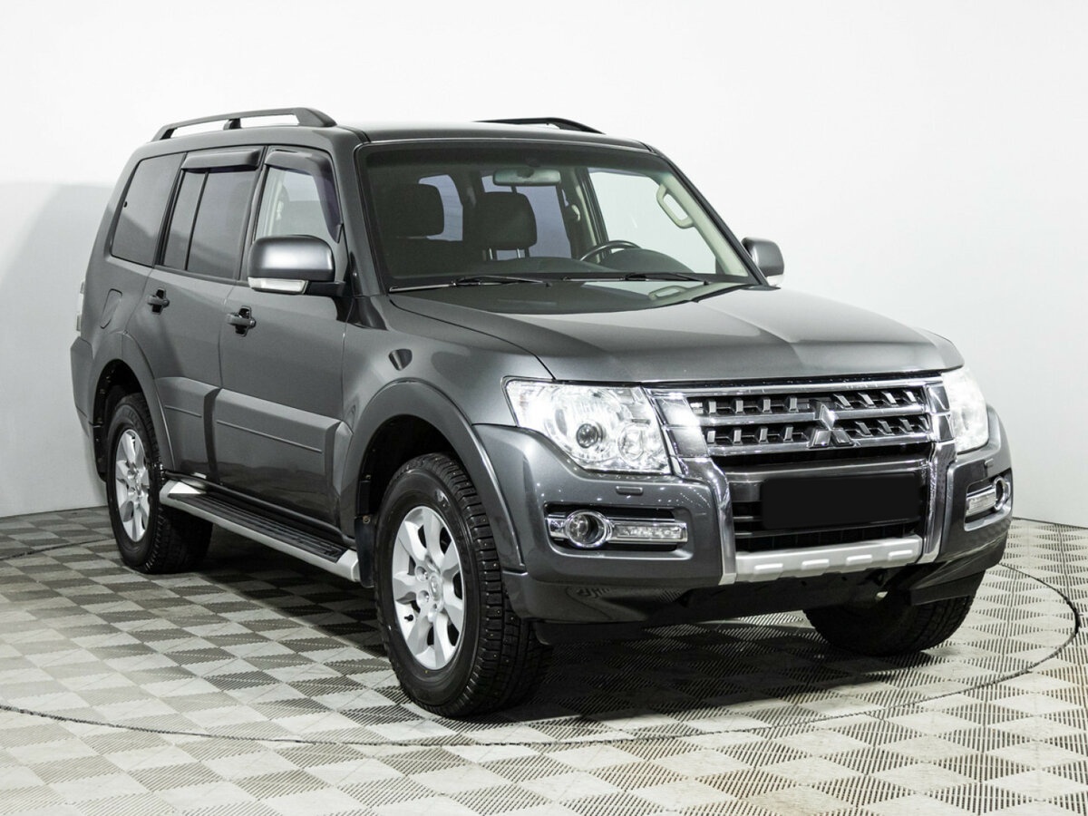 Купить Mitsubishi Pajero IV Рестайлинг 2, 2015, 130 585 км, фото №3