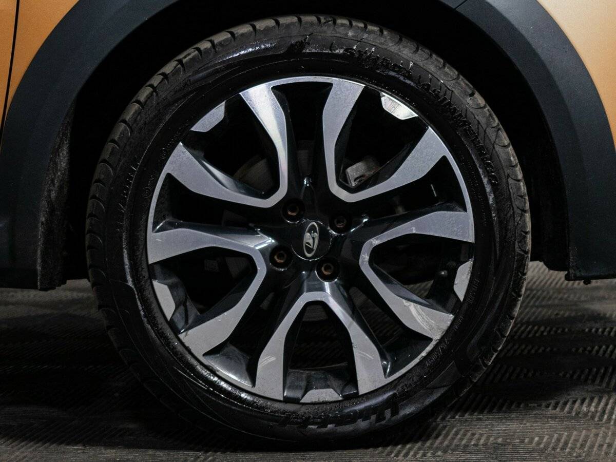 Купить Lada (ВАЗ) XRAY Cross, 2020, 96 029 км, фото №17