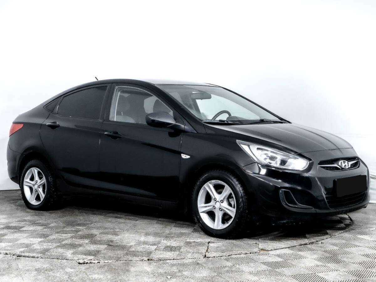 Купить Hyundai Solaris, 2012, 217 922 км, фото №3