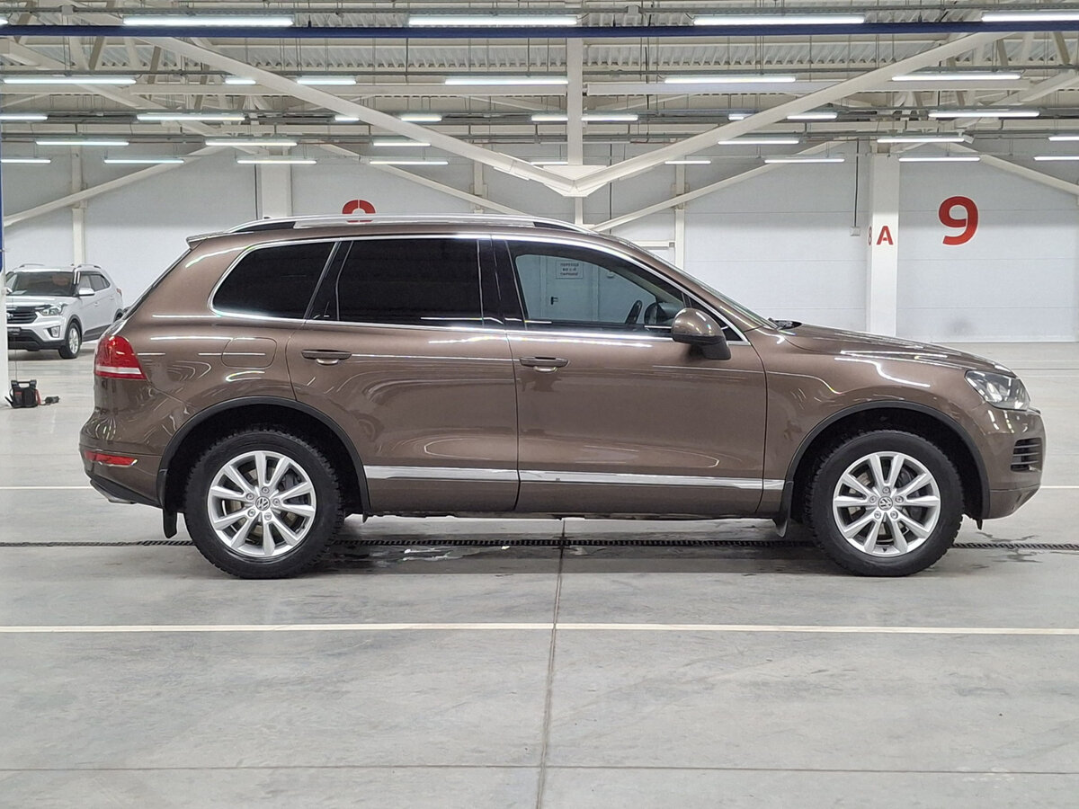 Купить Volkswagen Touareg II, 2013, 300 608 км, фото №4