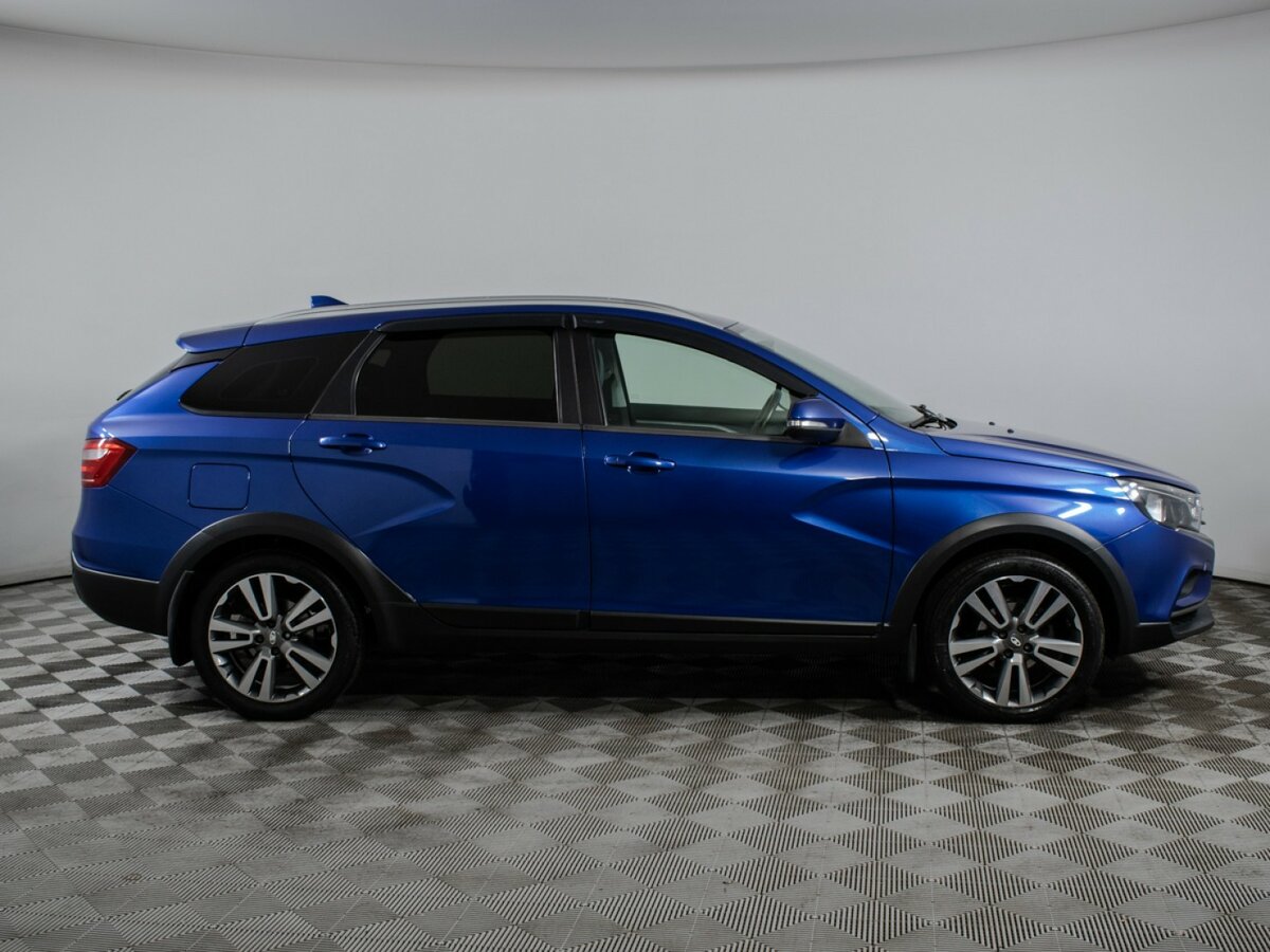 Купить Lada (ВАЗ) Vesta SW Cross I, 2021, 115 000 км, фото №4