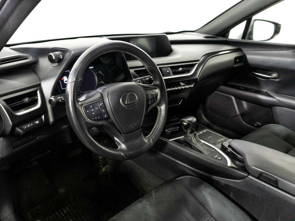 Купить Lexus UX 200, 2019, 69 661 км, фото №11