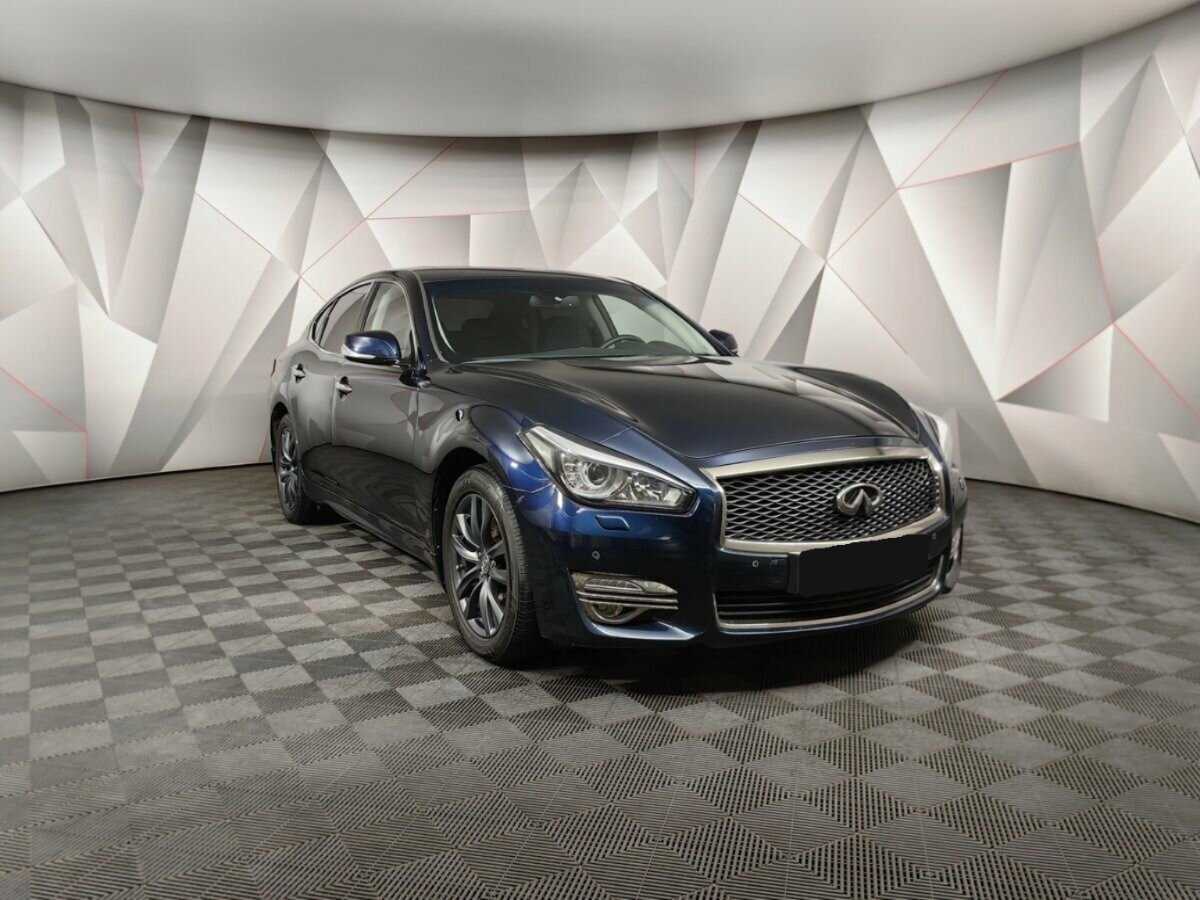 Купить Infiniti Q70, 2016, 124 127 км, фото №3