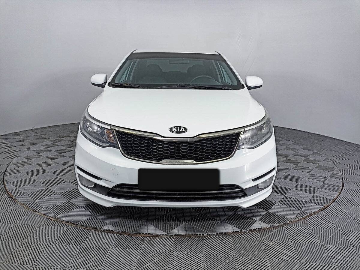 Купить Kia Rio 6-speed, 2015, 216 395 км, фото №2