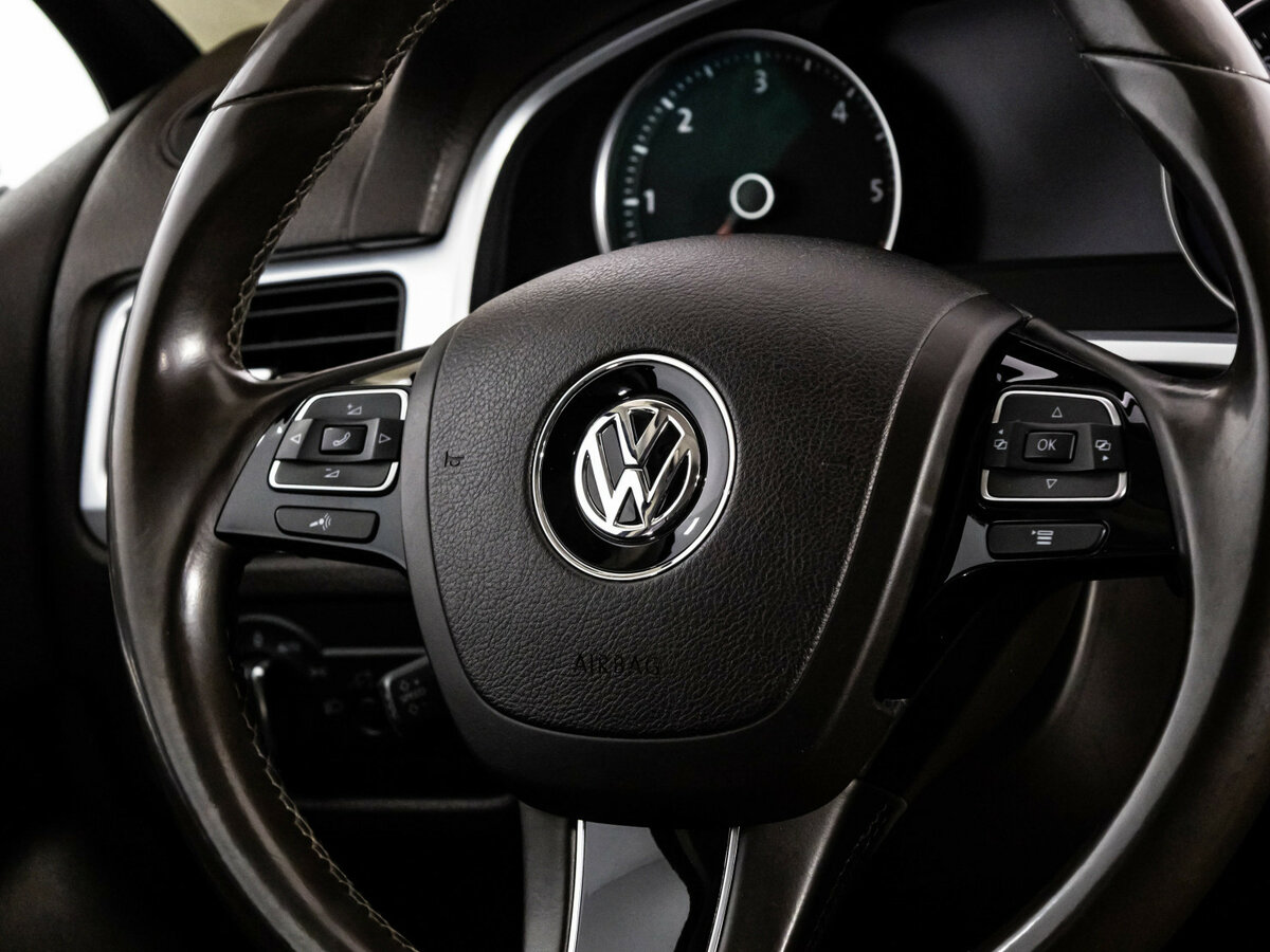 Купить Volkswagen Touareg II, 2012, 294 737 км, фото №9