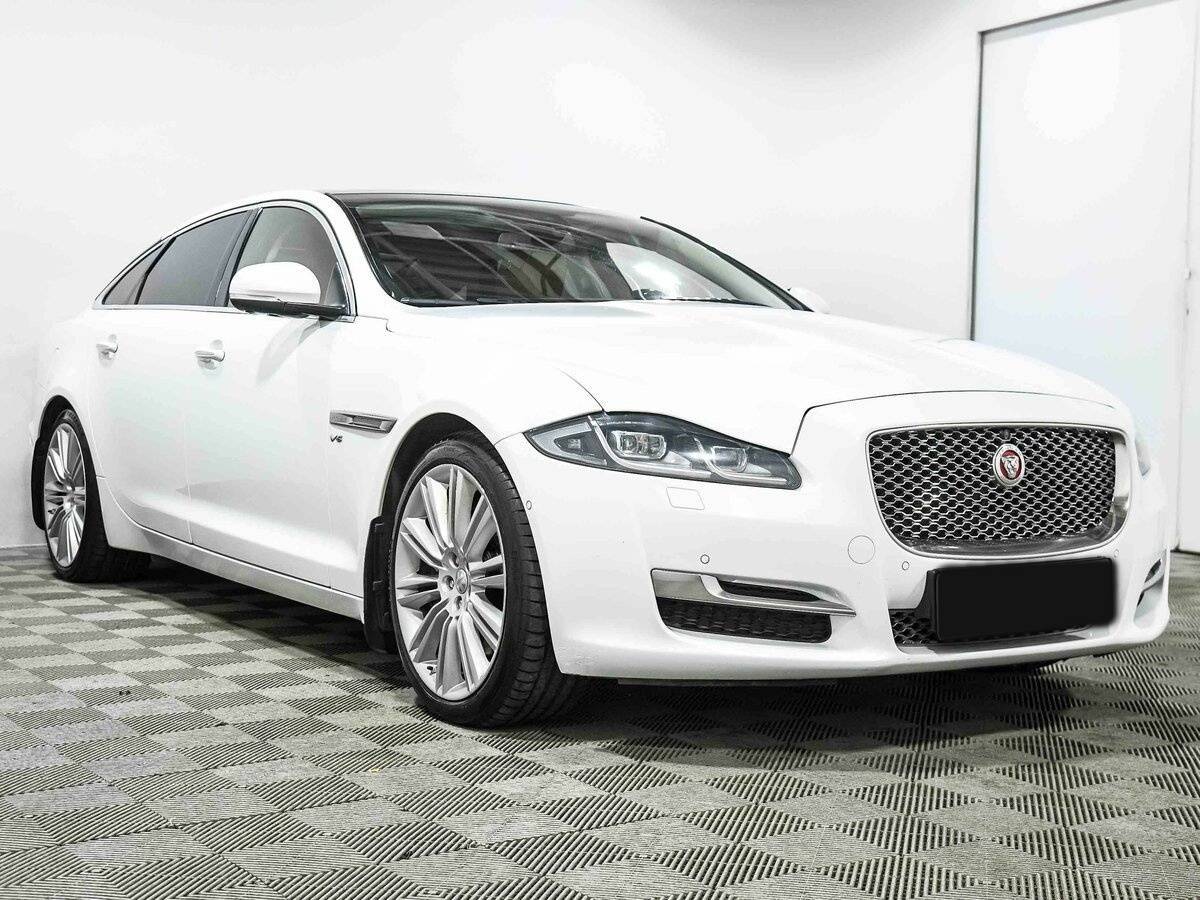 Купить Jaguar XJ, 2016, 118 568 км, фото №3