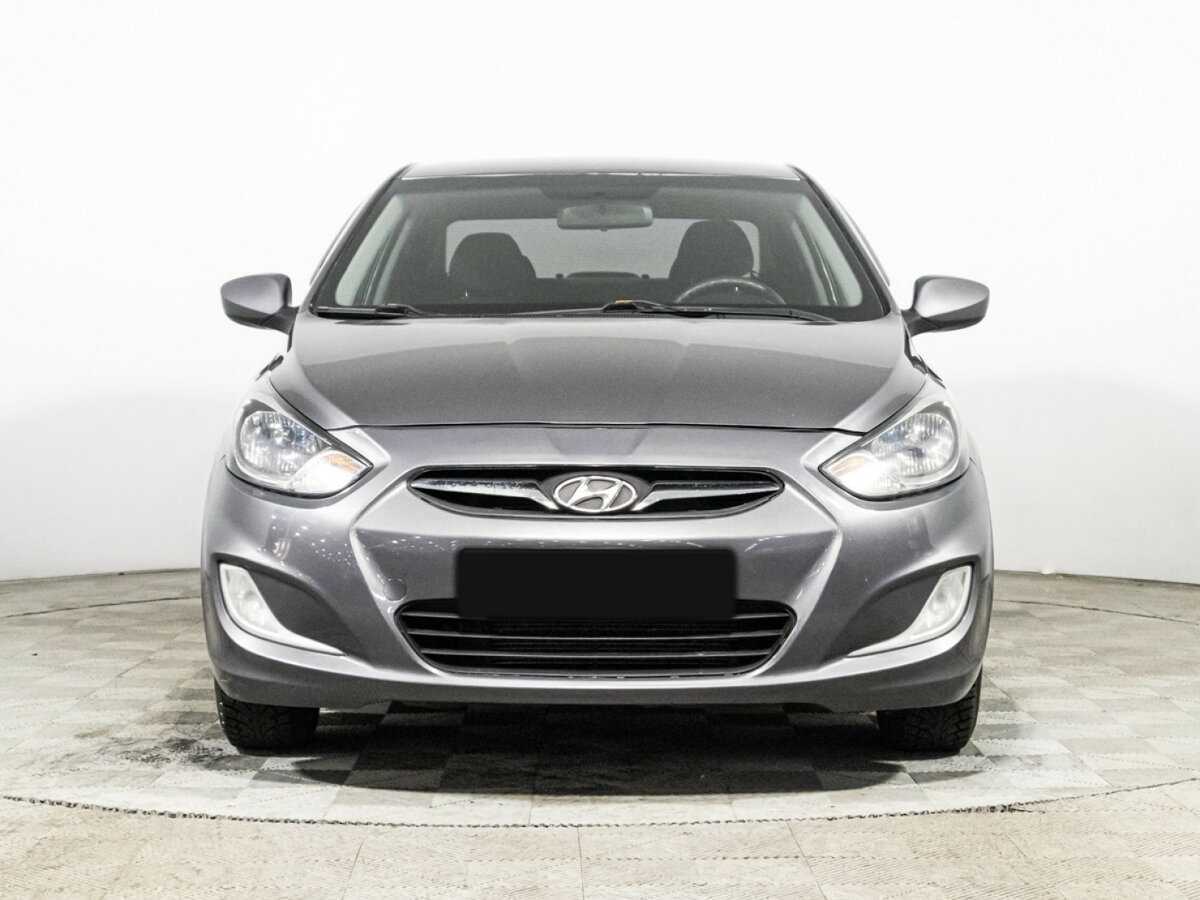 Купить Hyundai Solaris, 2013, 175 055 км, фото №2