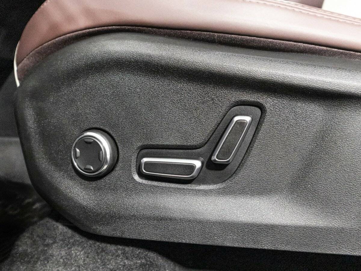 Купить Geely Monjaro, 2023, 61 378 км, фото №18