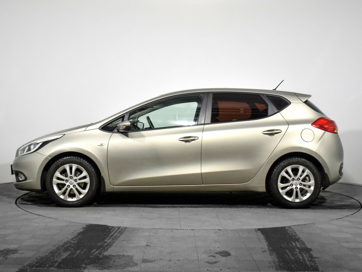 Купить Kia Ceed II, 2012, 80 486 км, фото №8