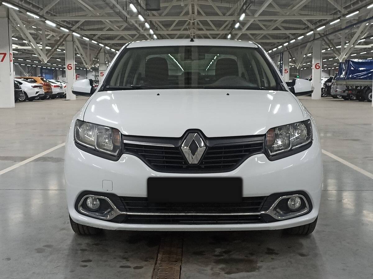 Купить Renault Logan, 2017, 100 674 км, фото №2