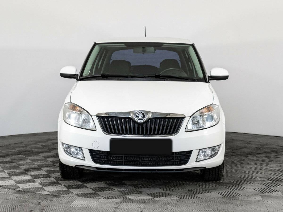 Купить Skoda Fabia, 2013, 102 111 км, фото №2