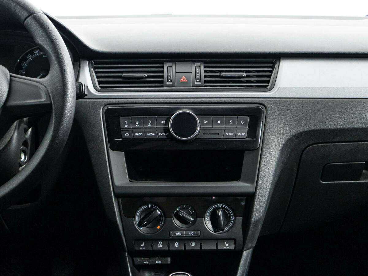 Купить Skoda Rapid, 2017, 132 124 км, фото №14
