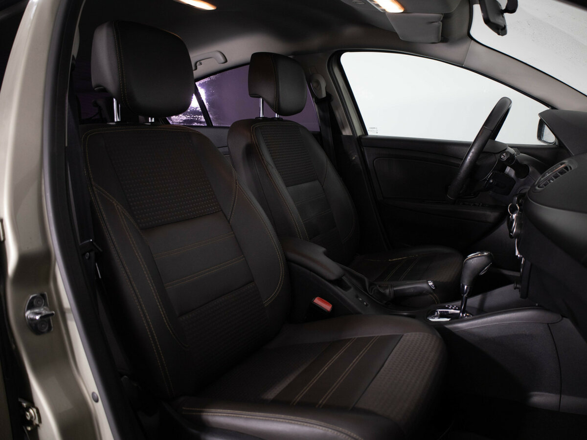 Купить Renault Fluence I Рестайлинг, 2014, 112 650 км, фото №13