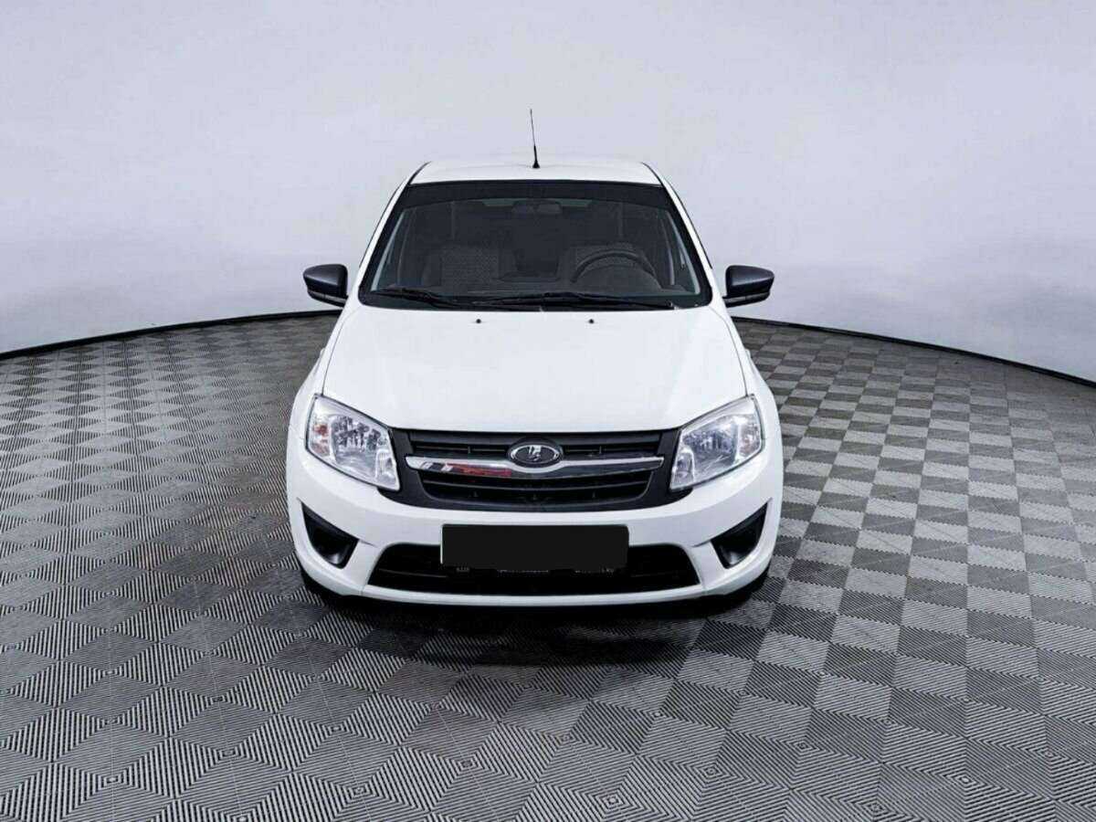 Купить Lada (ВАЗ) Granta, 2018, 70 000 км, фото №2
