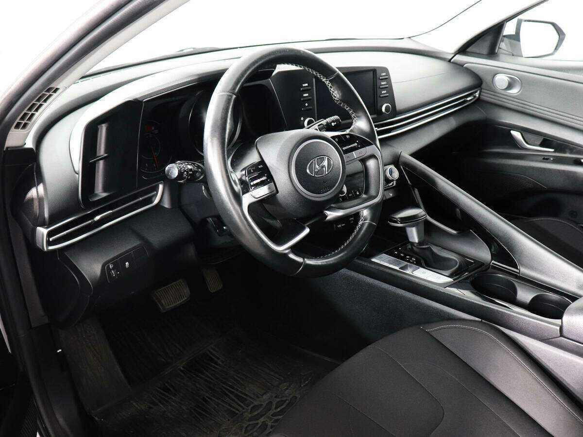 Купить Hyundai Elantra, 2021, 46 001 км, фото №9