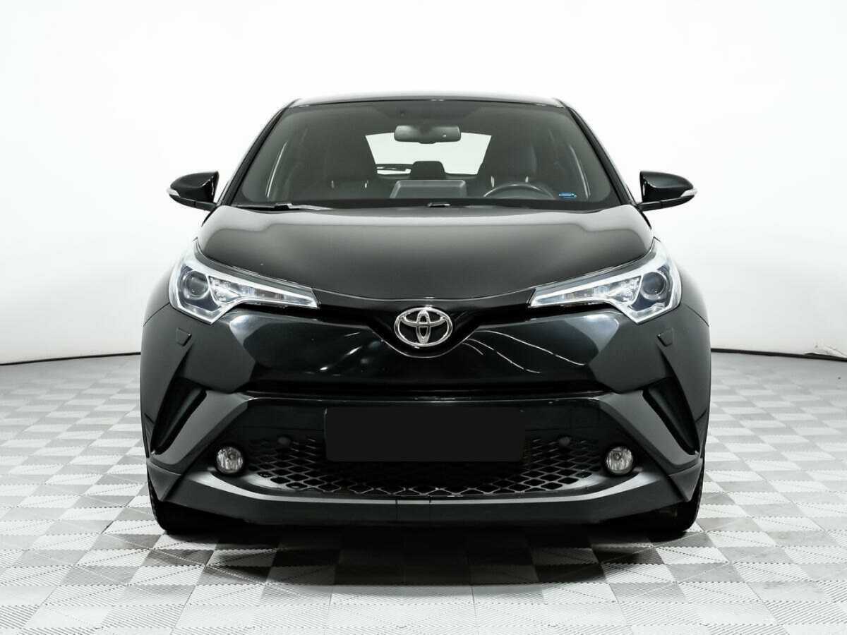 Купить Toyota C-HR, 2018, 67 869 км, фото №2