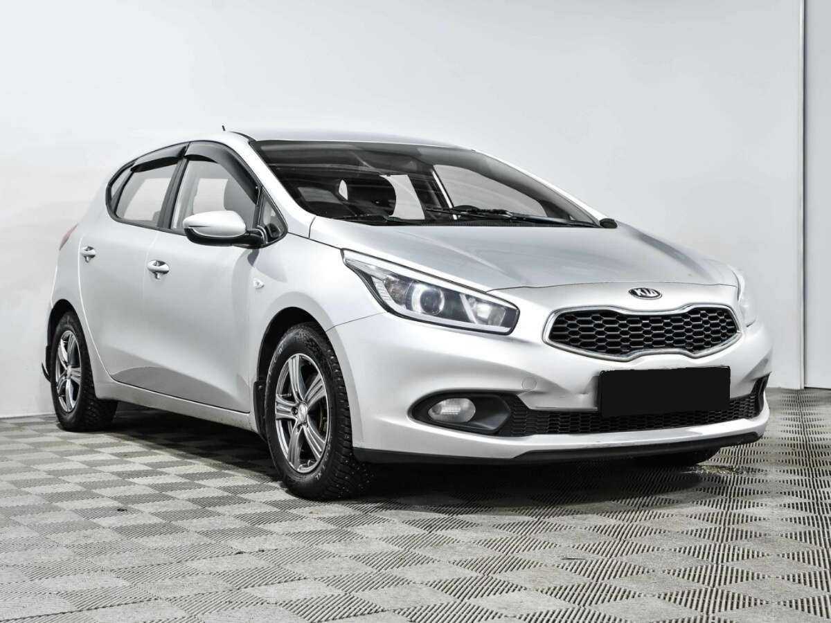 Купить Kia Ceed, 2012, 177 598 км, фото №3