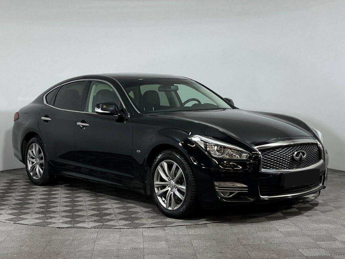 Купить Infiniti Q70, 2016, 78 000 км, фото №3