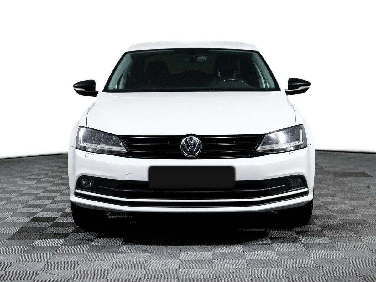 Купить Volkswagen Jetta, 2017, 68 475 км, фото №2