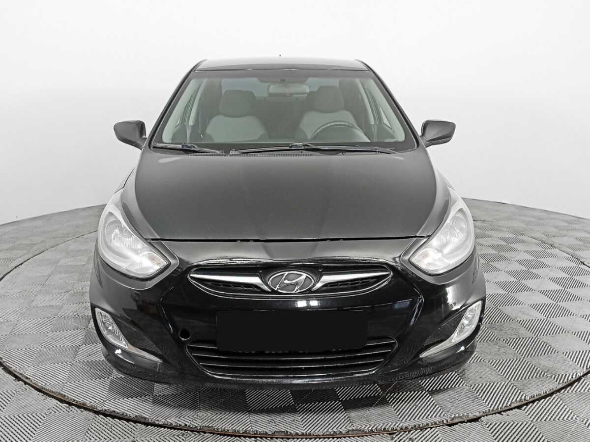 Купить Hyundai Solaris, 2013, 150 554 км, фото №2