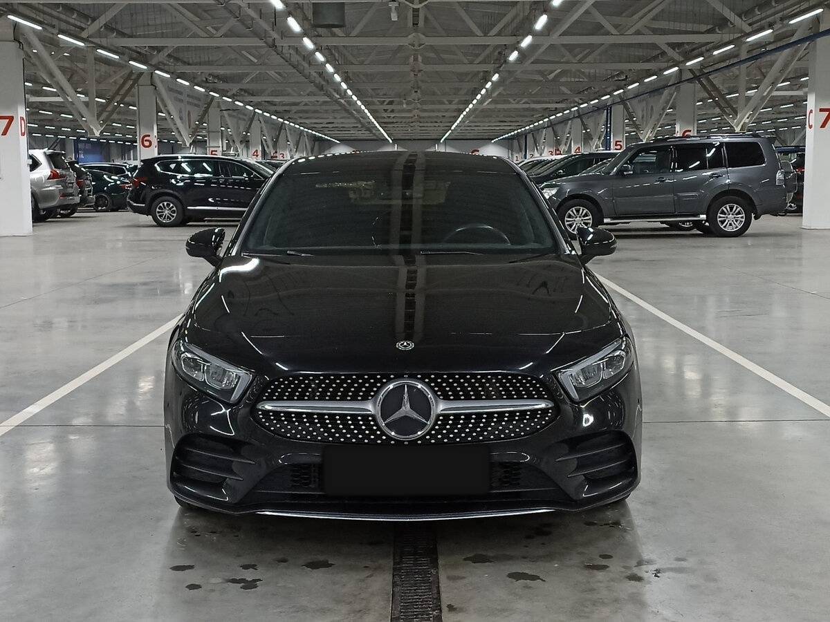 Купить Mercedes-Benz A-Класс 200, 2018, 105 396 км, фото №2