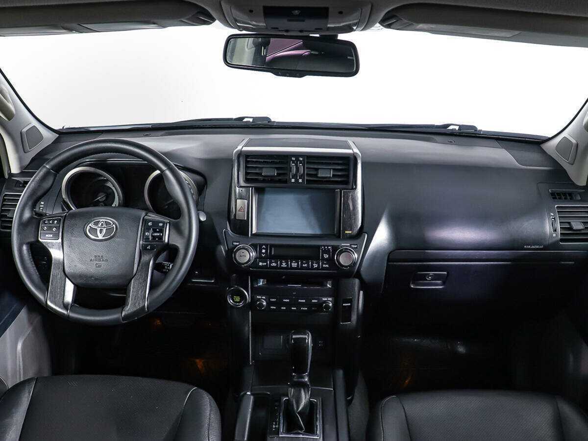 Купить Toyota Land Cruiser Prado, 2012, 240 822 км, фото №11