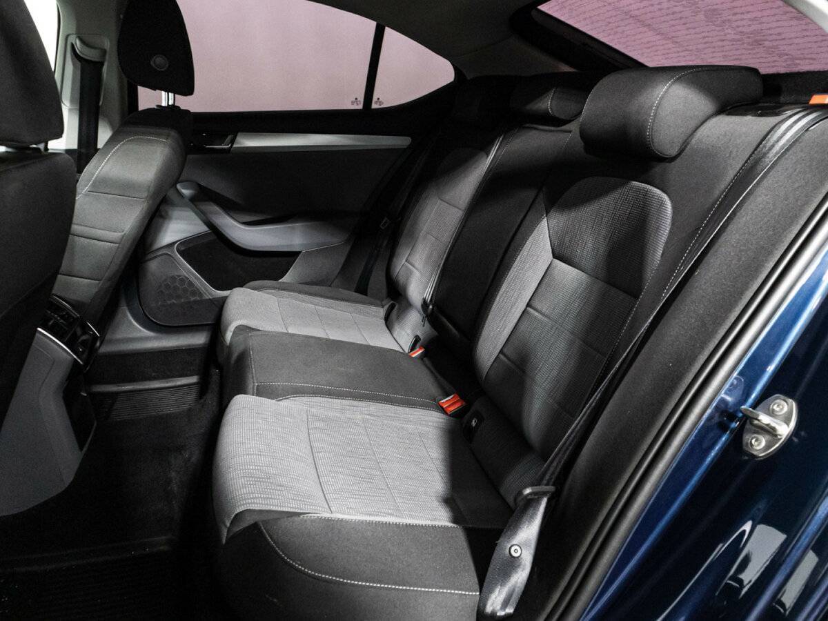 Купить Skoda Superb, 2015, 99 267 км, фото №10