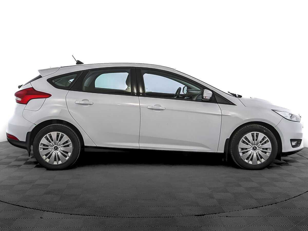 Купить Ford Focus, 2018, 120 606 км, фото №4