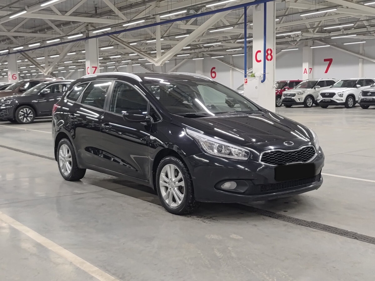 Купить Kia Ceed II, 2013, 152 874 км, фото №3