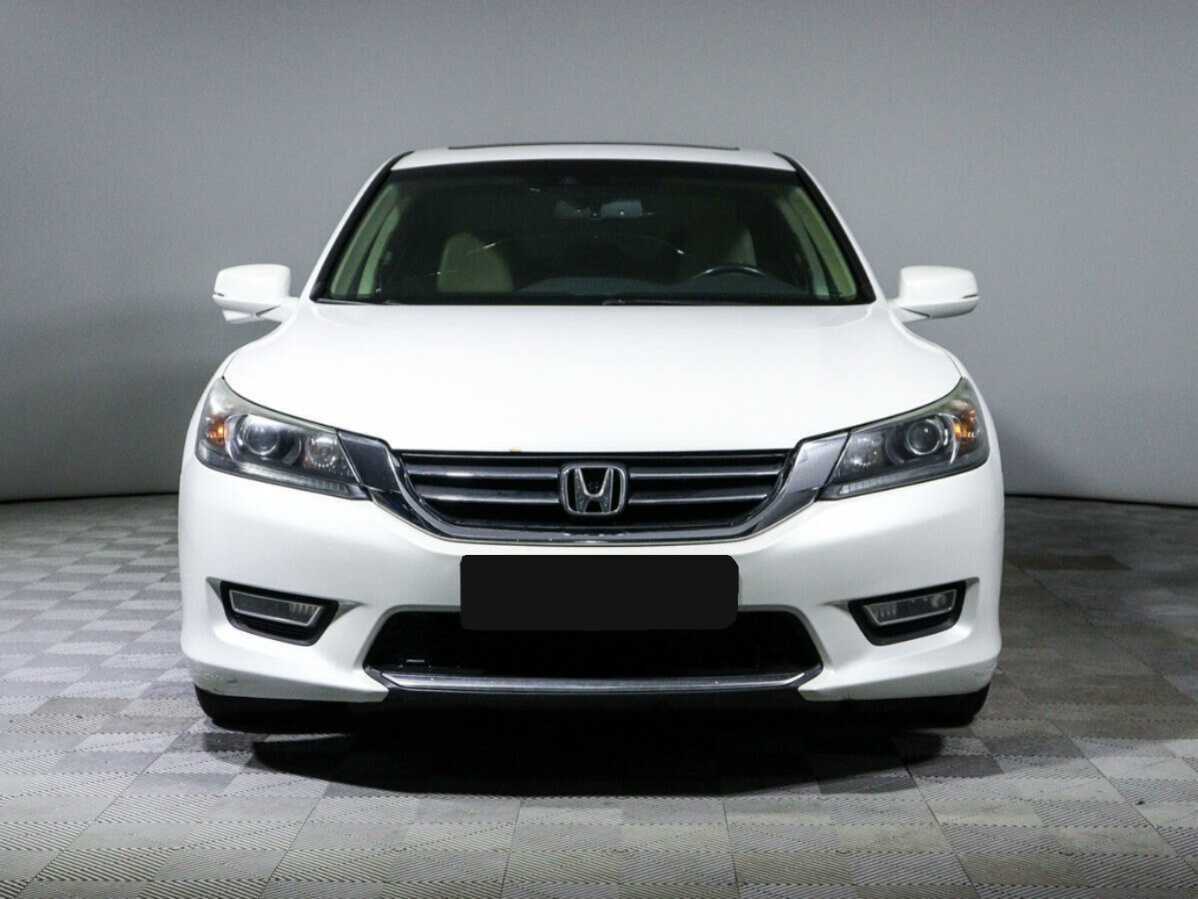 Купить Honda Accord, 2012, 78 435 км, фото №2