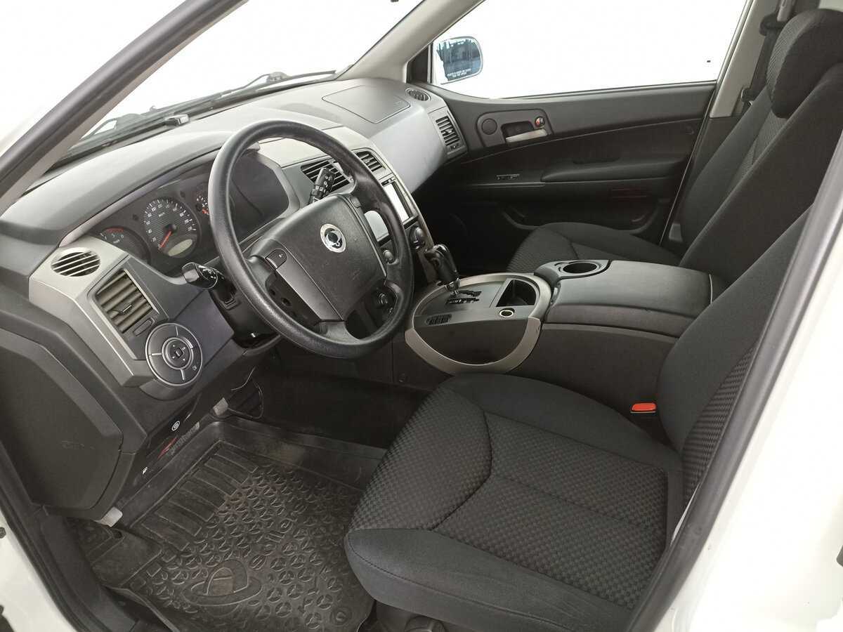Купить SsangYong Kyron 6-speed, 2013, 111 412 км, фото №16