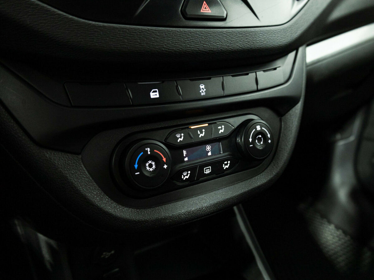 Купить Lada (ВАЗ) Vesta SW I, 2020, 123 278 км, фото №16