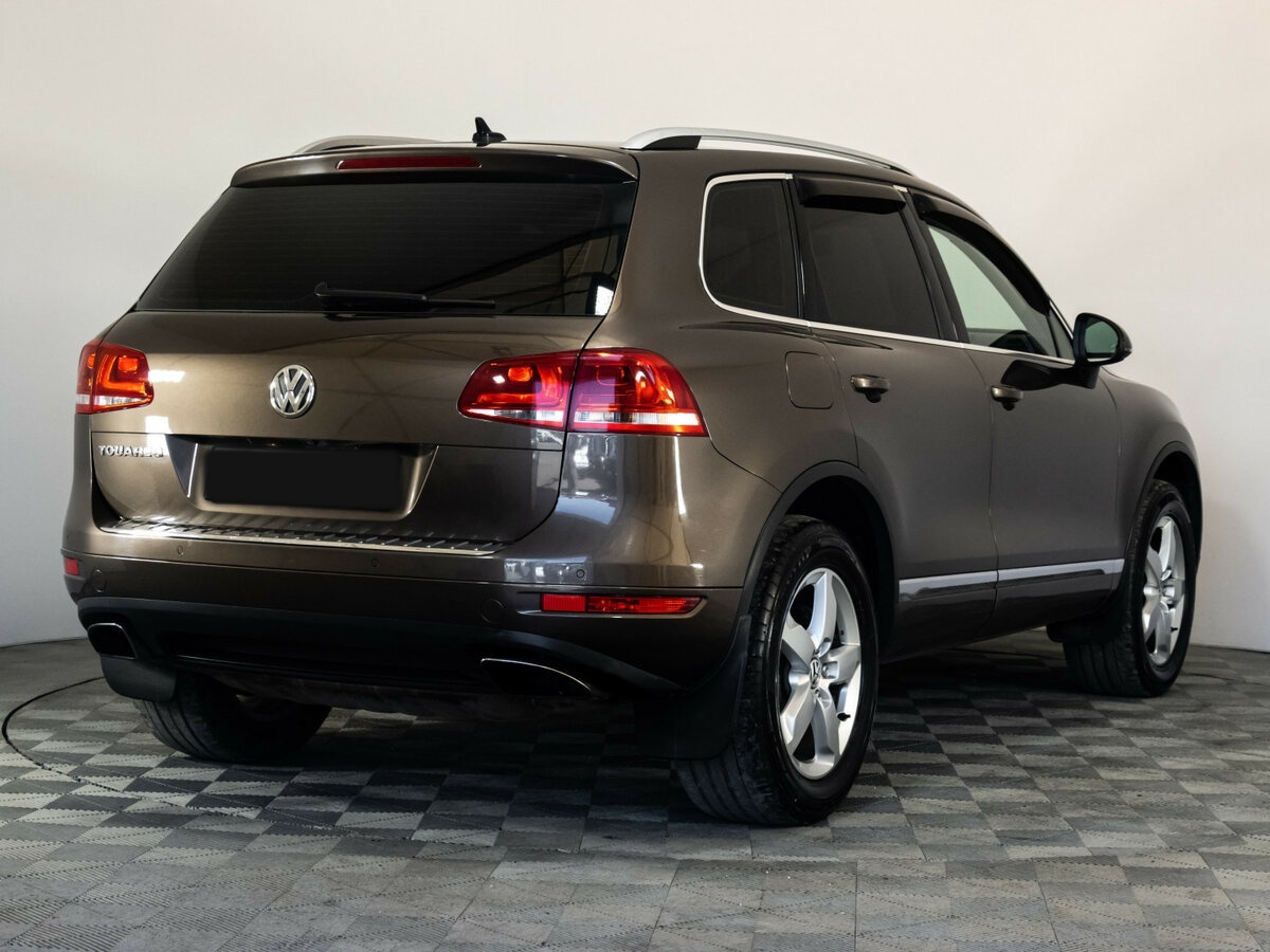 Купить Volkswagen Touareg II, 2012, 183 121 км, фото №4