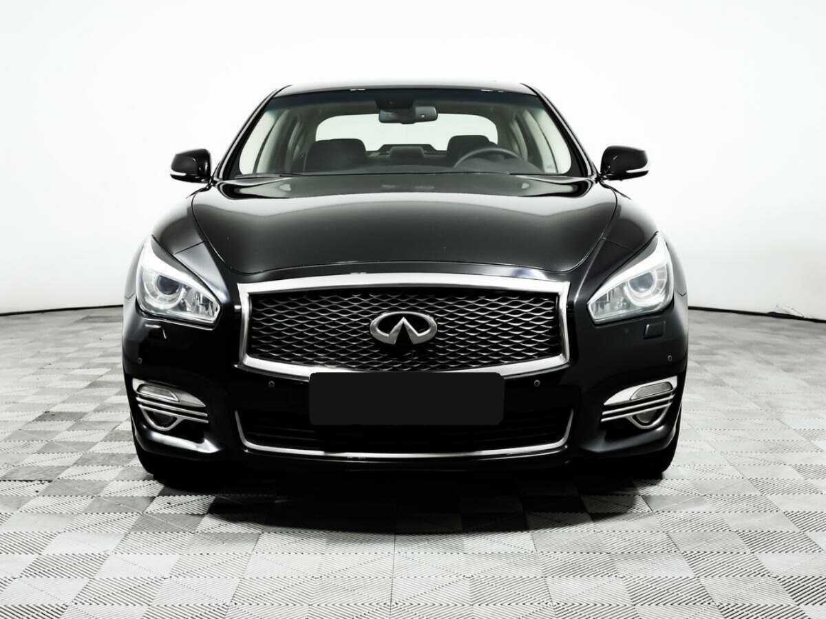 Купить Infiniti Q70, 2016, 300 524 км, фото №2