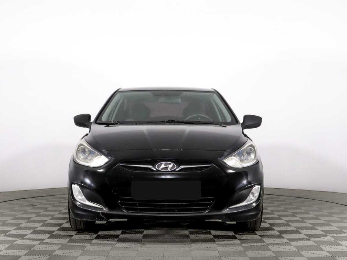 Купить Hyundai Solaris, 2013, 232 851 км, фото №2