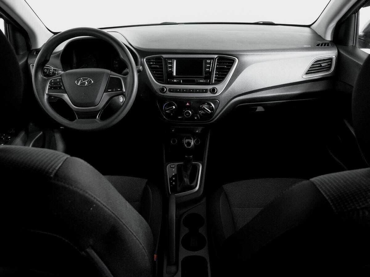 Купить Hyundai Solaris, 2018, 188 438 км, фото №12