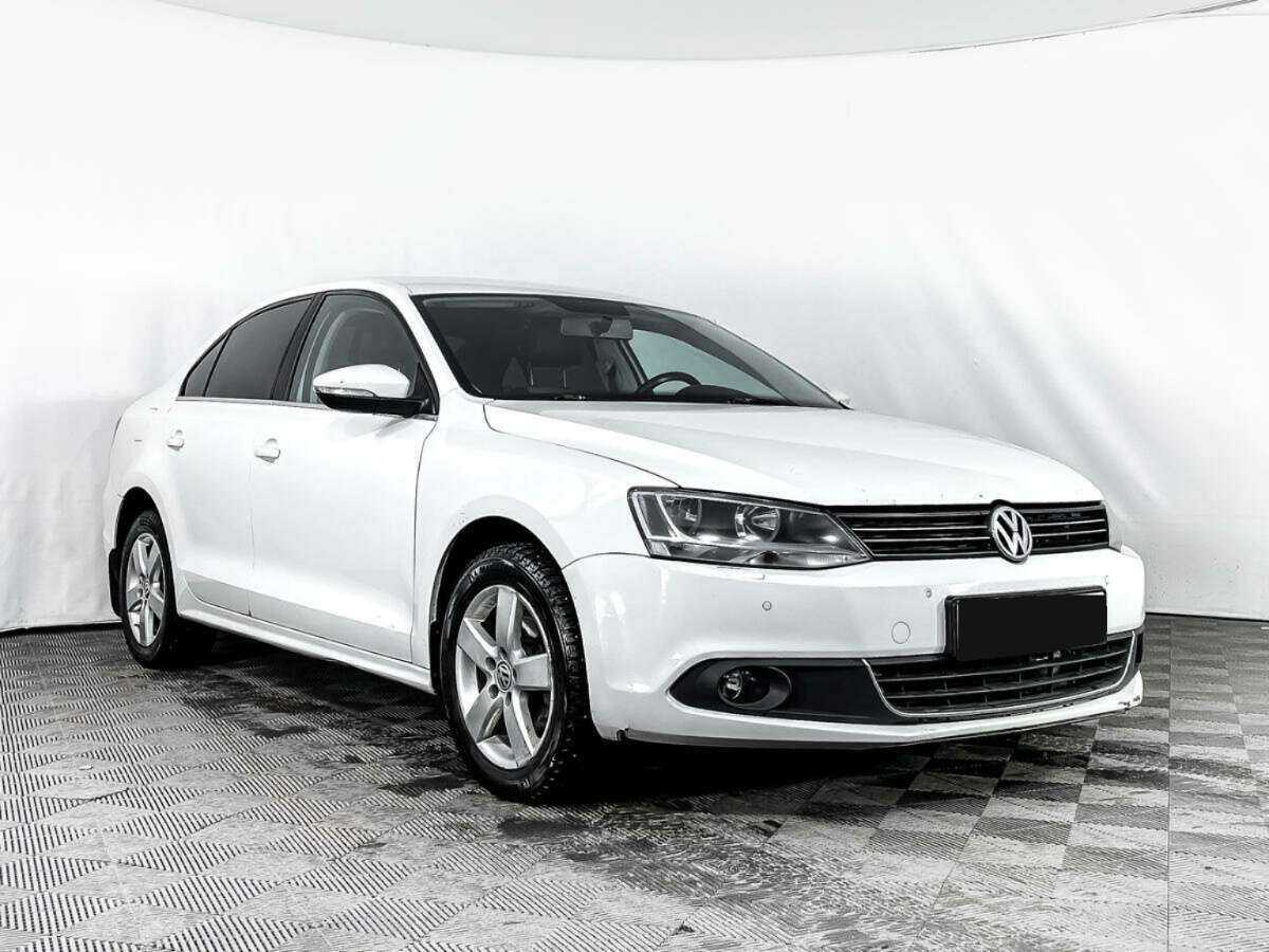 Купить Volkswagen Jetta, 2013, 160 821 км, фото №3