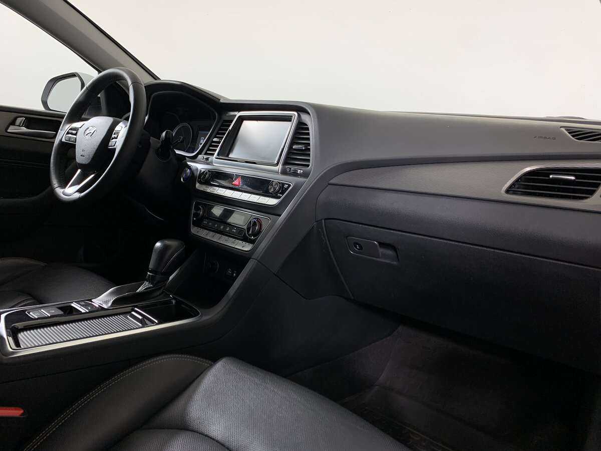 Купить Hyundai Sonata, 2019, 111 941 км, фото №11