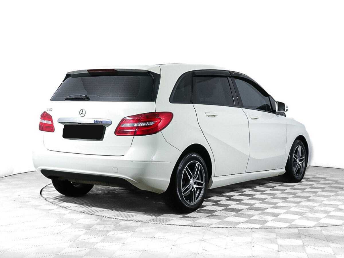 Купить Mercedes-Benz B-Класс 180, 2014, 127 001 км, фото №4