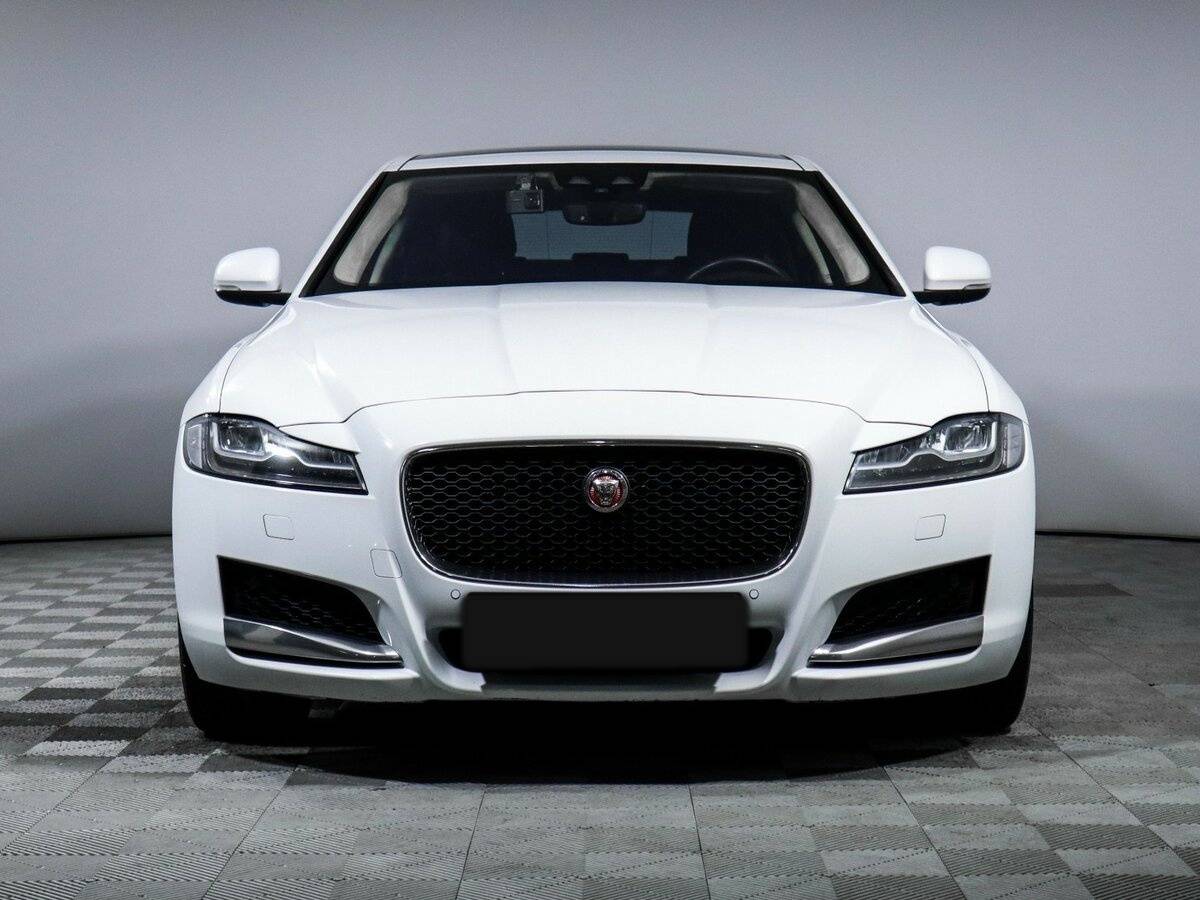 Купить Jaguar XF II, 2018, 72 632 км, фото №2