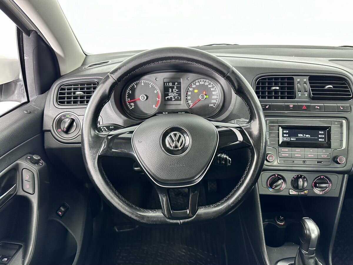 Купить Volkswagen Polo, 2016, 120 441 км, фото №10