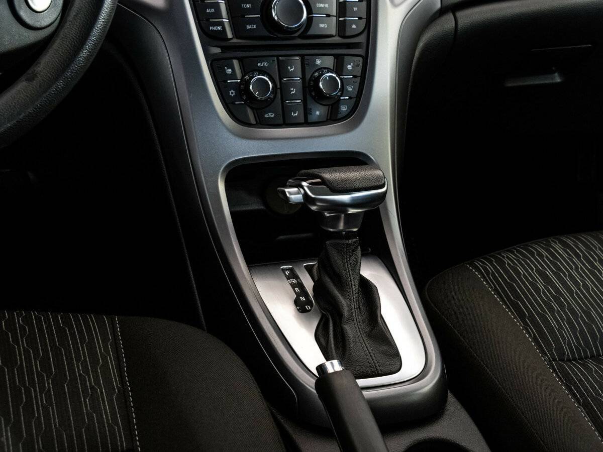 Купить Opel Astra, 2013, 232 762 км, фото №12
